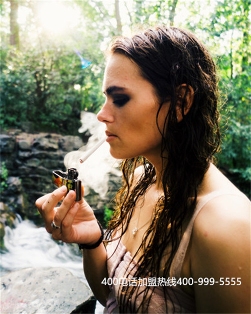 (400電話都有哪些功能?為什么被企業(yè)認可?)(400電話對企業(yè)行業(yè)競爭力的影響)