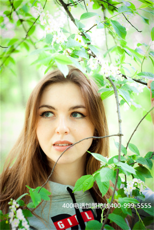 (裝個(gè)400電話多少錢)(大家要安裝400電話可以選擇)