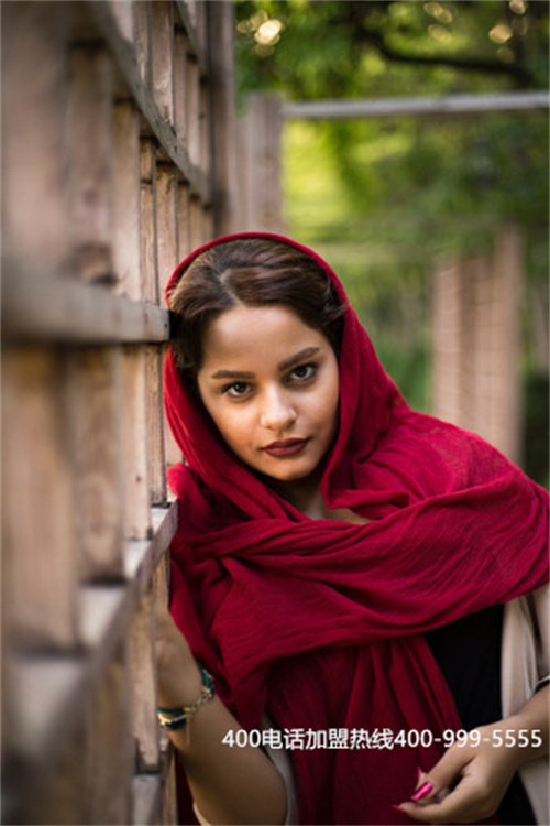 (400電話申請,服務(wù)商費用更低了)(有效攀升企業(yè)服務(wù)技術(shù)的重要方法——400電話辦理)